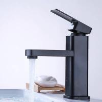 Grifo De Baño ABS Mezclador De Agua Caliente Y Fría De Cuadrado Negro Montado En La Superficie Para Lavabo Y Bañera - details 11