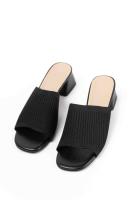Paloma Wang sandalias doradas mules mujer con tacòn bajo con pala elàstica - details 15