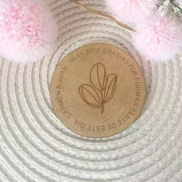 Maracasitios personalizados en madera para fiestas, boda, comunión, bautizo, aniversario.Lote 10 unidades. - 1