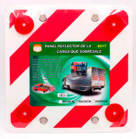 Panel Trasero Reflectante para señalización de Cargas Que exceden el límite del vehículo | Visibilidad Nocturna | Cuadrado 50 x 50 cm | Reflector para tu Seguridad y la de los demás | Marca RevolutionLine - details 0