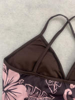 Conjunto De Playa Y2K Para Mujer Con Estampado De Hibisco Tropical Top De Hombros Delgados Con Cuello V Y Shorts De Cintura Baja Estilo Casual - details 8