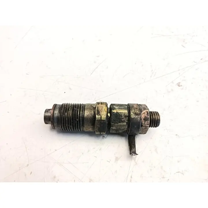 Inyector compatible con Ford Maverick 2.4 12v cat 1993 - 1