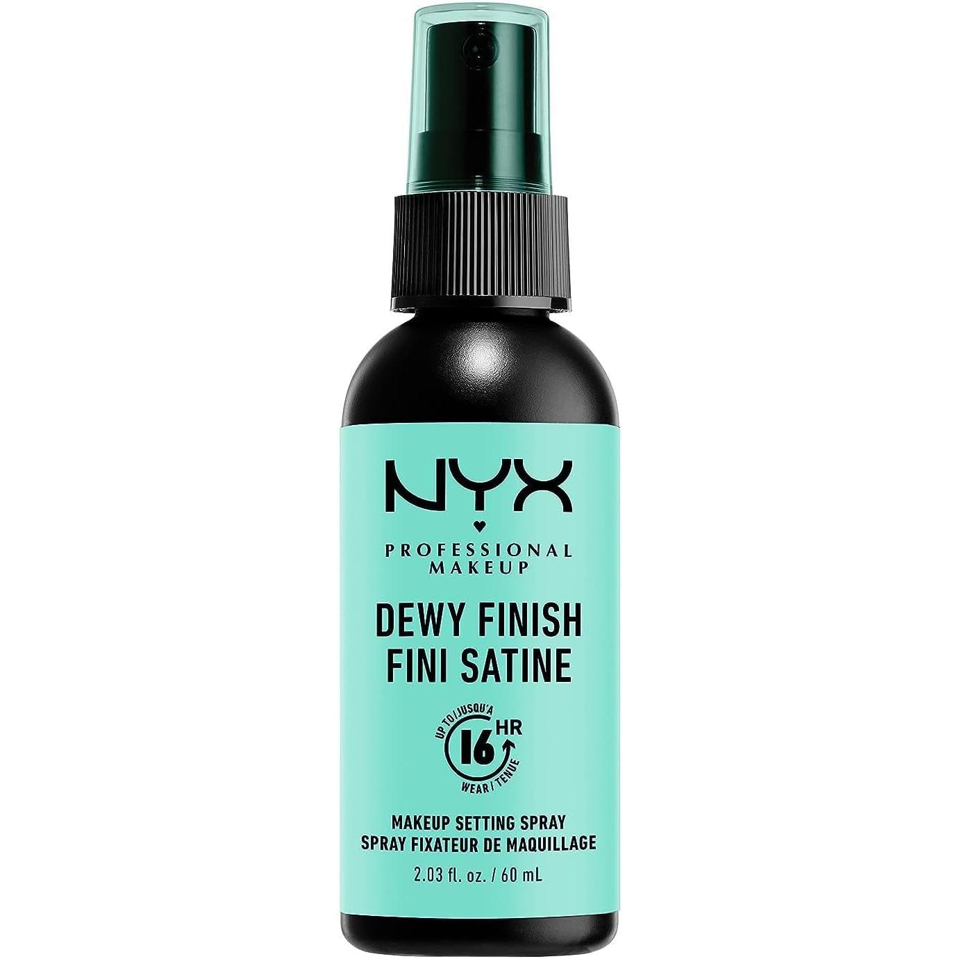 NYX Professional Makeup | Spray Fijador de Maquillaje Setting Spray Dewy: Consigue un acabado jugoso en tu piel con este spray fijador, imprescindible en tu look de belleza. Mantén tu maquillaje fresco y luminoso durante todo el día.