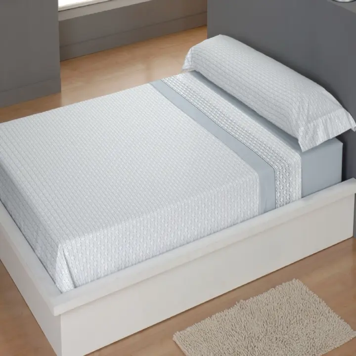 CARPE DIEM Juego de Sábanas de Microfibra Estampada Mod. JENNY Color Azul- Conjunto de Ropa de Cama 3 o 4 Piezas para Cama 90, 105, 135, 150, 150/160 (2 Almohadas) y 180 cm, Suaves, Transpirables Válidos para Colchones hasta 28 cm de Grosor - 1