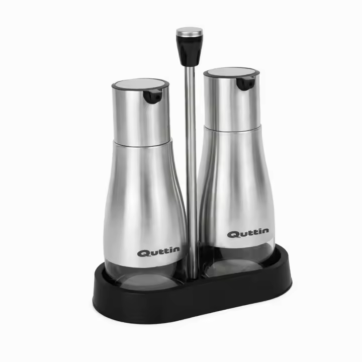 MAXHOME-Set de 2 aceiteras de acero inoxidable con soporte, botellas para aceite y vinagre de 320 ml, resistentes y fáciles de usar, perfectas para cocina, mesa y hogar, 18 x 9.5 x 23 cm - 1