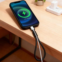 Funda De Teléfono Suave Con Patrón De Navidad Para iPhone 17 pro Max Air 16e 16 15 14 pro Max 13 12 pro 11 Con Correa De TPU Protección Antichoque - details 4