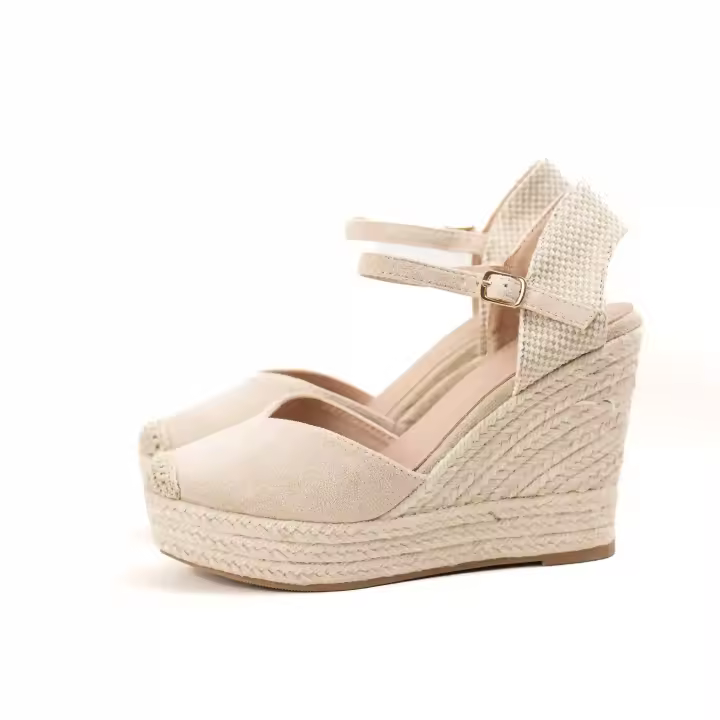 Alpargatas de cuña alta con plataforma de espartos con punta cerrada y pulsera al tobillo estilo mediterráneo Paloma Wang - 1