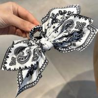 Pinza Para El Cabello Vintage Doble Cara Con Flores De Cashew Y Corazón Lazo De Alta Calidad Estilo Fashion Para Mujeres - details 8