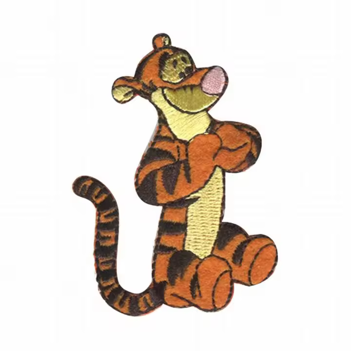 Parches Ropa Disney – Parche Bordado Ropa – Animales – (licencia oficial) – Winnie the Pooh – Tigger – 5,0 x 6,9 cm. - Moda The Happy Patch - 1
