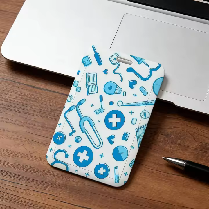 Funda Protectora Para Tarjetas De Acceso Y Comida Moderna Rosa Con Herramientas De Médico Y Enfermera Estilo Clásico Unisex - 1