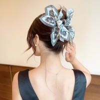 Pinza Para El Cabello Vintage Doble Cara Con Flores De Cashew Y Corazón Lazo De Alta Calidad Estilo Fashion Para Mujeres - details 1