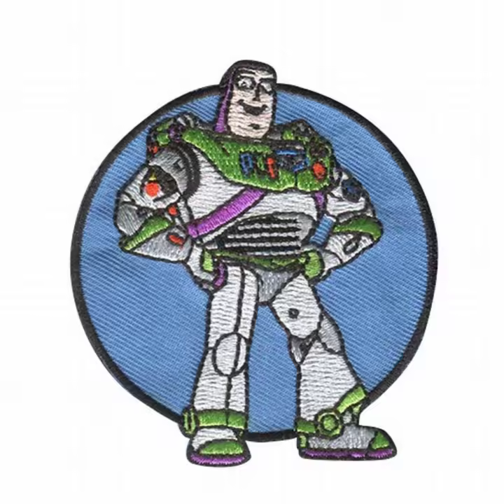 Parches Ropa Disney – Pixar – Parche Bordado Ropa – (licencia oficial) – Toy Story 4 – Buzz LightYear – Juguetes – Juegos – Aventuras – Aventurer@s – Futuristas – Héroes – 6,6 x 7,1 cm. - Moda The Happy Patch - 1