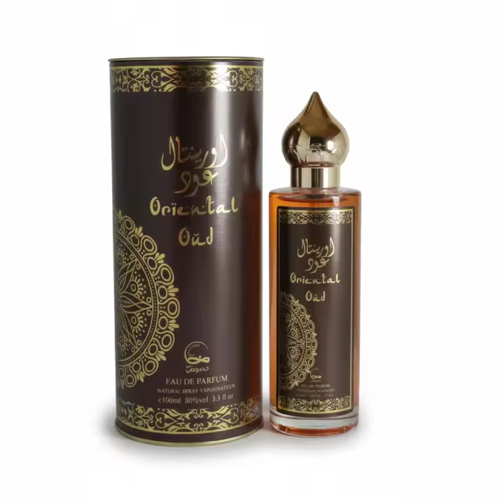 Perfume Oriental Oud Eau de Parfum, fragancia intensa con notas amaderadas y orientales, de carácter profundo y elegante. Ideal para uso nocturno o ocasiones especiales. Presentado en frasco original con estuche. 🚚 Envíos a España 24/48 horas. - 1