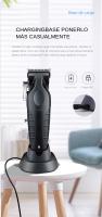 Kemei KM-2296 Afeitadora Profesional Para Hombres Máquina De Corte De Pelo Con Asiento Y Cargador Trimmer De Pelo Ajuste De Longitud De Cabello 0.5-1 Mm Material De Hoja De Acero Carbono - details 4