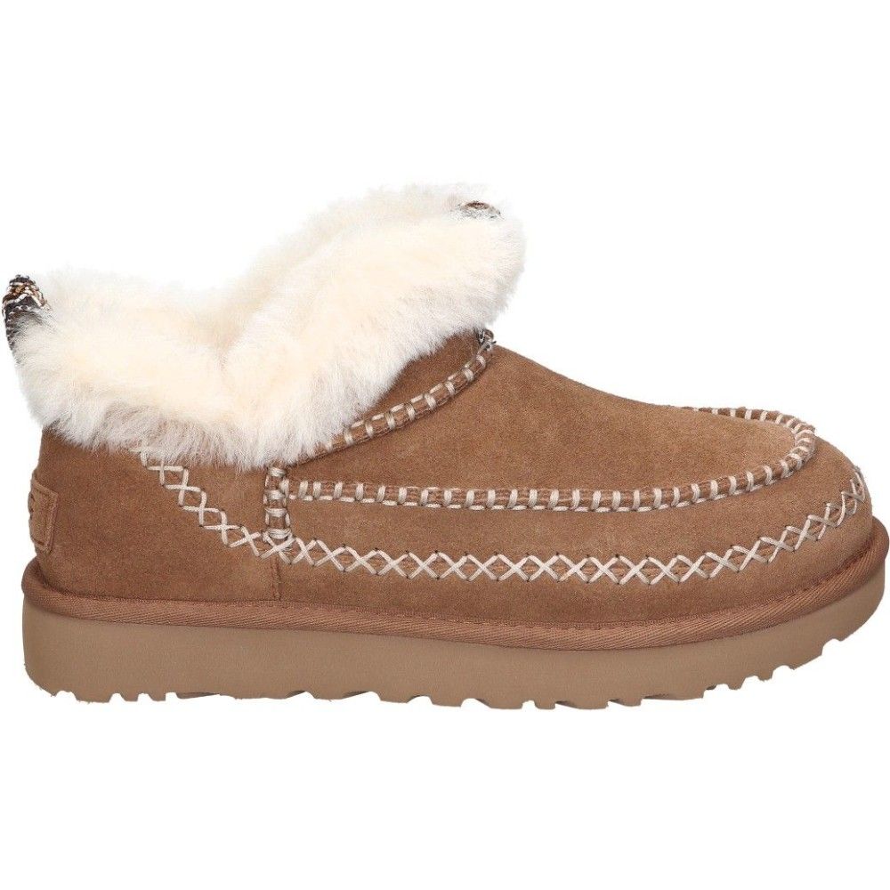 UGG | Botines UGG Classic Ultra Mini Alpine para Mujer – Botines Australianos en Color Marrón Chesnut – Botín Plano y sin Cierre – Con Borreguito – Cómodos y Versátiles – Tendencia – Moda