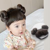 Wig Con Franja Para Bebés Accesorios De Cabello Para Niñas Primera Cumpleaños Fotografía Estilo Divertido Y Moderno - details 0