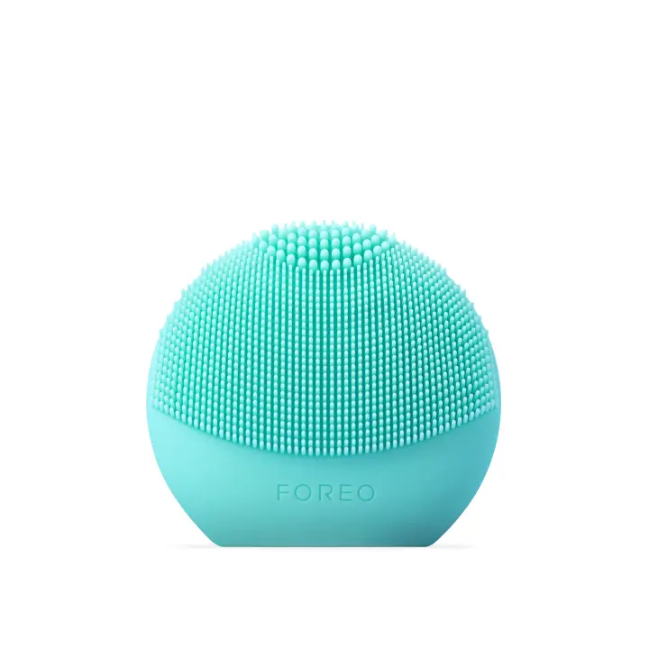 FOREO LUNA™ play smart 2 | Cepillo limpiador facial | Análisis y limpieza facial 2 en 1 | Accesorio de viaje | Masajeador facial de silicona | Para las vacaciones | Conexión por app - 1