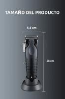 Kemei KM-2296 Afeitadora Profesional Para Hombres Máquina De Corte De Pelo Con Asiento Y Cargador Trimmer De Pelo Ajuste De Longitud De Cabello 0.5-1 Mm Material De Hoja De Acero Carbono - details 8