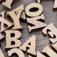 100Pcs Letras Y Números De Madera Para DIY Boda Fiesta Decoración Del Hogar Letras Inglesas A-Z No Pintadas Originales De China - details 8