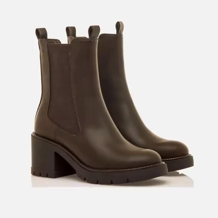 Botas Mustang modelo 55343 en color Marrón - 1