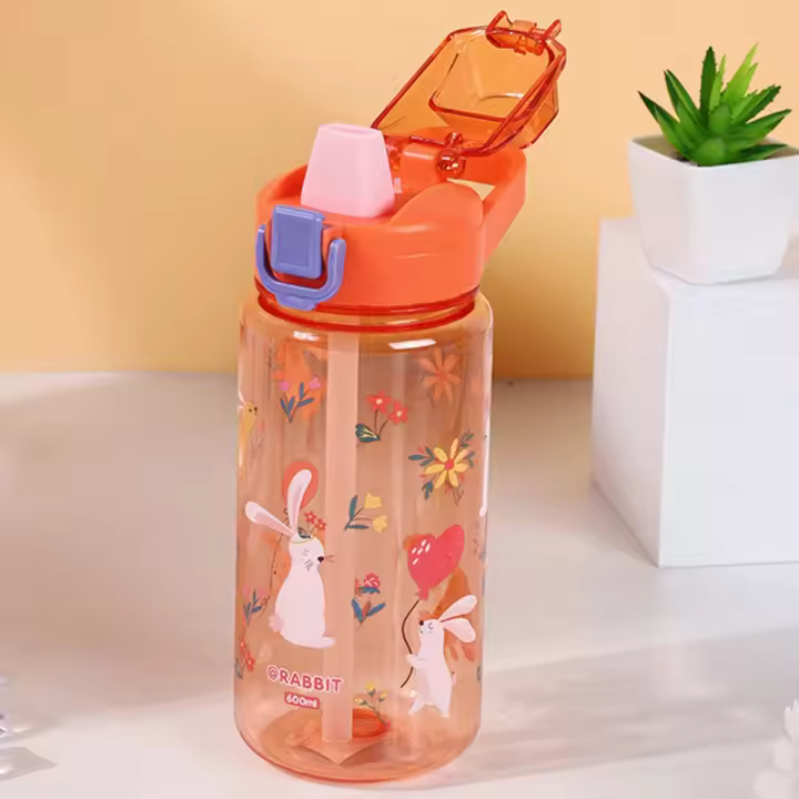 Botella De Agua Para Niños 600ml Con Taza De Sopar Y Pajita De Silicona a Prueba De Fugas Plástico Reutilizable Para El Verano - 1