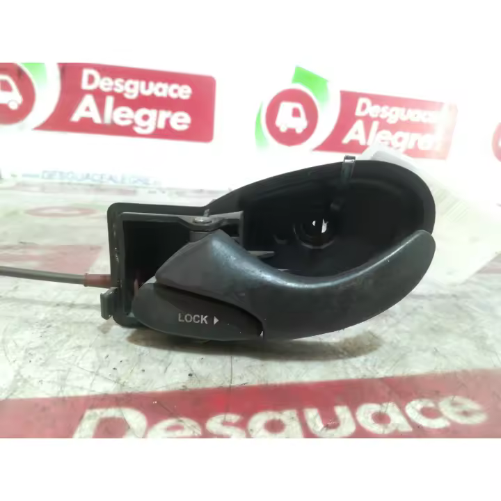 Maneta interior delantera izquierda compatible con Ford Focus 1 tddi turbodiesel cat 1998 a 2004 (OEM/IAM: XS41A22601AKBK) - 1