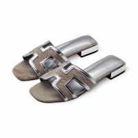 Calzados soraia, sandalia para mujer elegante con tacon metalizado bajo, sandalias comodas para uso casual. - details 14