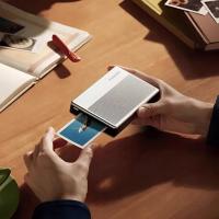 Xiaomi Portable Photo Printer 1S - Impresora Fotográfica Portátil | Impresión sin Tinta | Delgada | 180 gr | Ultraligera | Bluetooth | Múltiples Usuarios Simultáneamente | Película de Sellado | Incluye 5 películas - details 3