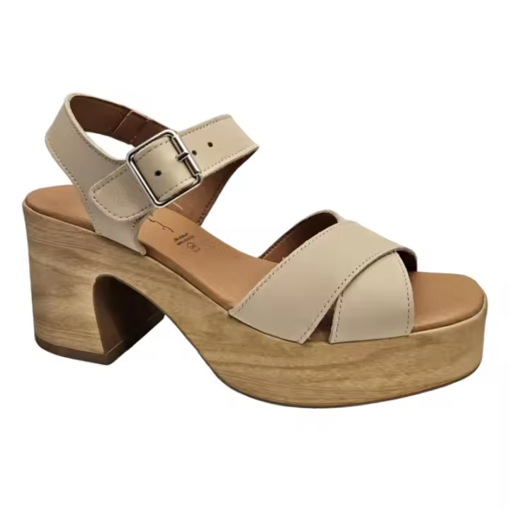 Sandalia Mujer Tacón Piel Beig Referencia: R2402 Beig Marca RODRI Sandalia moda confort para mujer de tacón medio, fabricado con tiras entrelazadas en piel beig, forrado en piel y con correa ajustable en talón mediante una hebilla. - 1