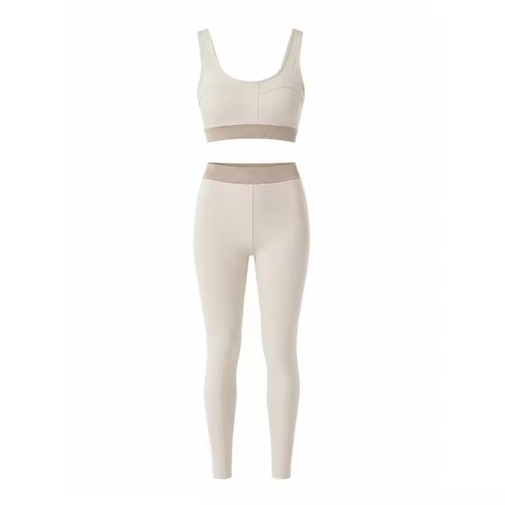 Conjunto deportivo 2 piezas - Leggings de cintura alta con sujeción total y top ergonómico para entrenamiento funcional y uso diario - 1