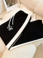 Conjunto De Camiseta Y Pantalones De Mujer Estilo Casual Con Diseño De Mariposa Corto Y Cómodo Para Primavera Y Verano Ropa Campus Callejera Romántica Con Cuello Redondo Y Pierna Recta - details 7