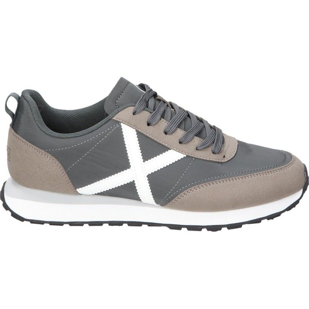 MUNICH | Zapatillas Munich para Hombre – Deportiva en Color Gris con Detalles en Beige y Blanco – Sneakers con Cordones – Estilo Casual – Cómodas y Versátiles – Combinables – Modelo 4882004