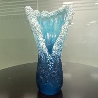 Jarrón Ola Marina - Decorativo de Resina Azul Oceánico, Pieza de Arte para Decoración de Hogar y Diseño de Interiores - details 3
