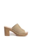 Paloma Wang sandalias mujer mules con tacón alto y plataforma efecto madera con tachas - details 16