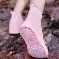 Cubierta De Zapato Antideslizante Gruesa Impermeable De Silicona Y PVC Reutilizable Para Seguridad Al Caminar En Días Lloviznas Y Nieve - details 4