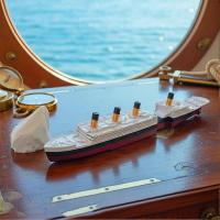 Juguete de baño y piscina realista del Titanic dividido, peonza del Titanic, barco del Titanic rompible históricamente preciso - details 2