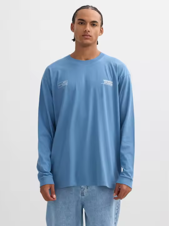 Camiseta oversized de algodón, manga larga, cuello redondo, diseño frontal y trasero, acabados en rib INSIDE - 1