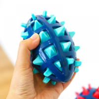 Juguete De Masticar Para Perros Grande Y Mediano Bola De Rugby De Goma Suave Resistente a Mordeduras Y Adecuado Para Juego De Sonidos - details 8