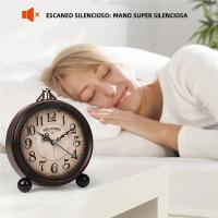 Reloj De Mesa Vintage De Metal Con Luz Nocturna Silencioso Para Dormitorio Reloj De Cuarzo Para Mesilla De Noche Estilo Europeo - details 0