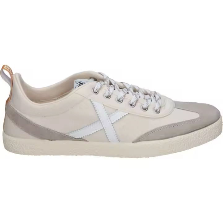 MUNICH | Zapatillas Munich Volata 89 para Hombre – Lonas en Color Beige con Detalles en Blanco – Sneakers con Cordones – Loneta Casual – Versátiles – Cómodas – Tendencia – Modelo 8161089 - 1