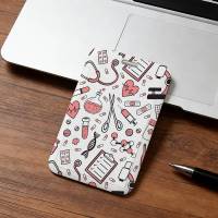 Funda Protectora Para Tarjetas De Acceso Y Comida Moderna Rosa Con Herramientas De Médico Y Enfermera Estilo Clásico Unisex - details 10