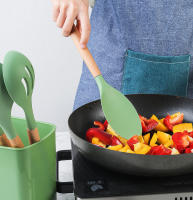 Utensilios De Cocina Ecológicos De Silicona No Adherente Con Mango De Madera Espátula Para Hacer Huevos Y Cocinar Herramienta De Cocina - details 3