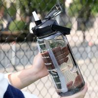Botella Deportiva De Agua Con Tapa De Pastilla Y Marca De Tiempo 2L a Prueba De Fugas Para Gimnasio Y Exterior - details 0