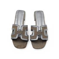 Calzados soraia, sandalia para mujer elegante con tacon metalizado bajo, sandalias comodas para uso casual. - details 11