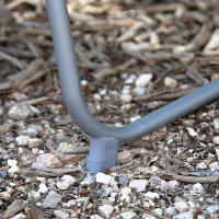 Aktive - Mesa plegable camping, color malva, 60x40x50 cm, uso exterior, patas plegables, soporta 30 kg, estructura acero (tubo 16 mm), tablero madera MDF, superficie antideslizante, topes antivuelco, plegado compacto, mesa portátil, resistente y duradera - details 5