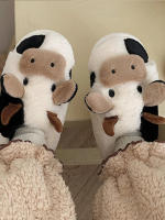 Nuevos Pantuflas De Peluche Cálidas Para El Invierno Con Dibujos De Vaca Neutra Para Parejas Antideslizantes Para El Hogar Para Hombres Y Mujeres Pantuflas De Algodón Con Plataforma - details 4