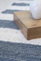 Parentesi Quadra - ALFOMBRA RAYAS AZUL 60X90CM - details 3