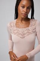 Camiseta Térmica Mujer Ysabel Mora 70005 Marino: Manga Larga, Cuello de Fantasía y Detalles en Blonda. - details 6