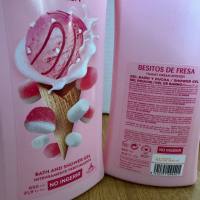 Gel de Baño Tulipán Negro Besitos de Fresa 650 ml - Pack Ahorro 6 Unidades, Hidratación Cremosa con Aroma Frutal para una Ducha Dulce y Enamoradora【ROUA】 - details 0