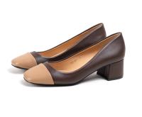 Zapatos de Salón Bicolor Nude/Beige con Puntera Negra, Tacón de Bloque Medio y Estilo Clásico. Paloma Wang - details 0